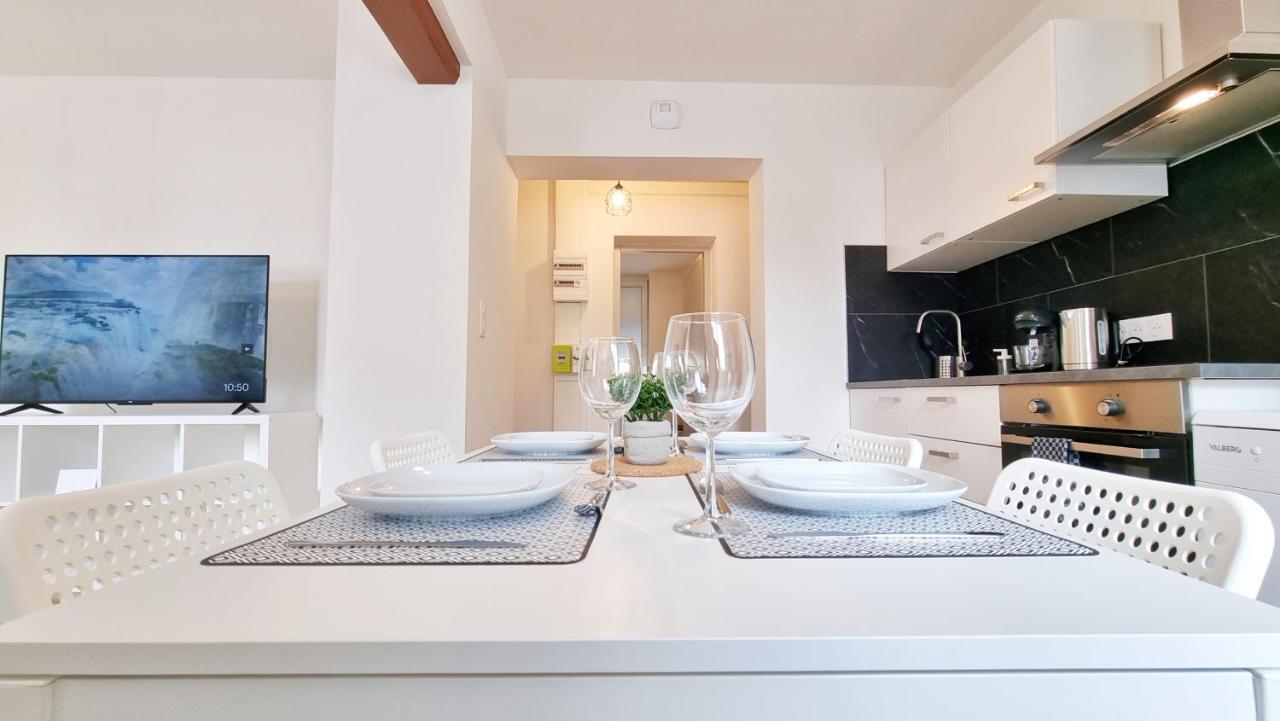 Chez Jm - Calme - Chic - Fibre - Relax Bnb Mulhouse Exterior photo